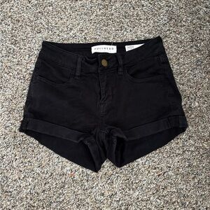 Bullhead Denim Co. super stretchy shorty